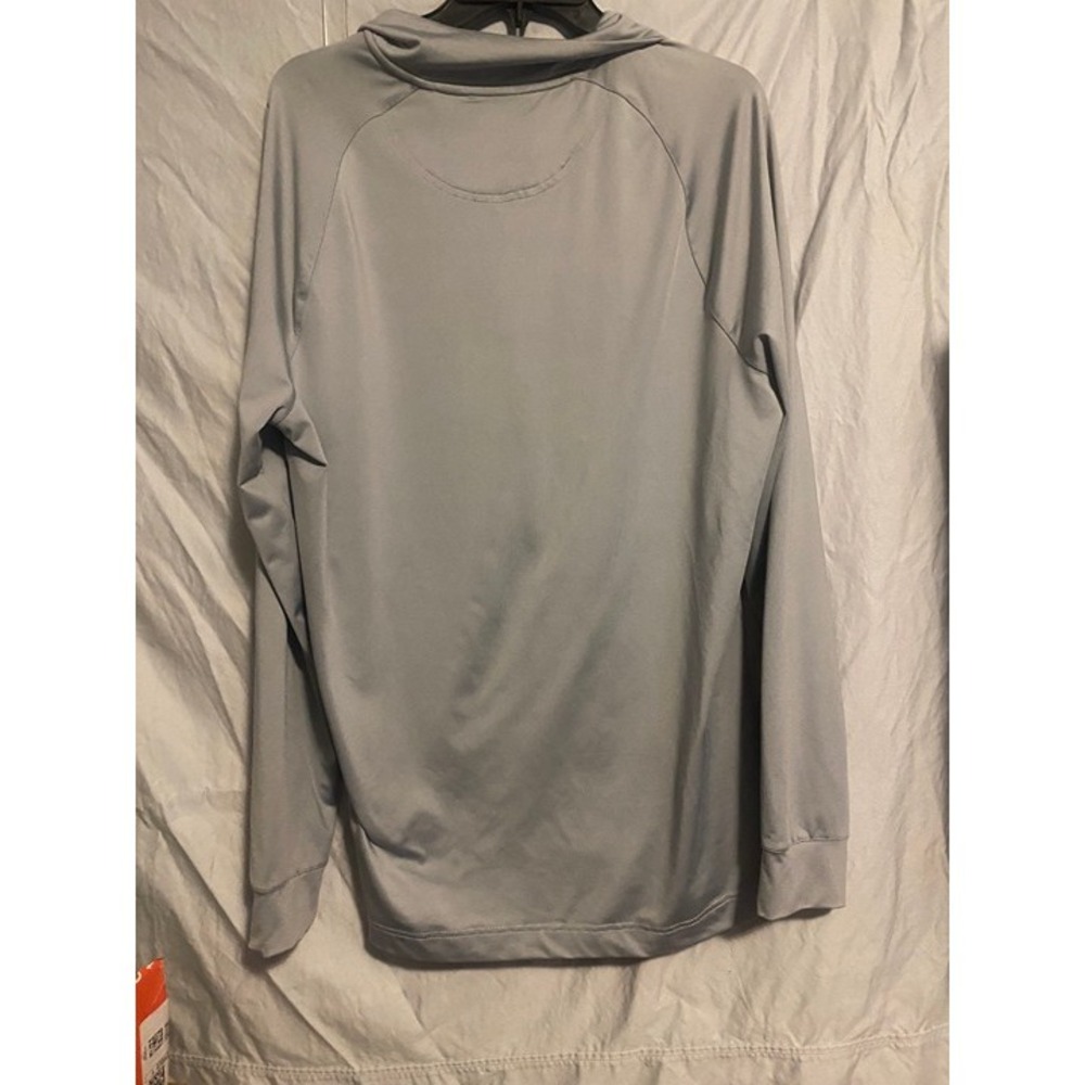 Greg Norman Sweater Men Medium Gray Knit 1/4 Zip Logo Golf Soft Outdoors Shark - Picture 2 of 2